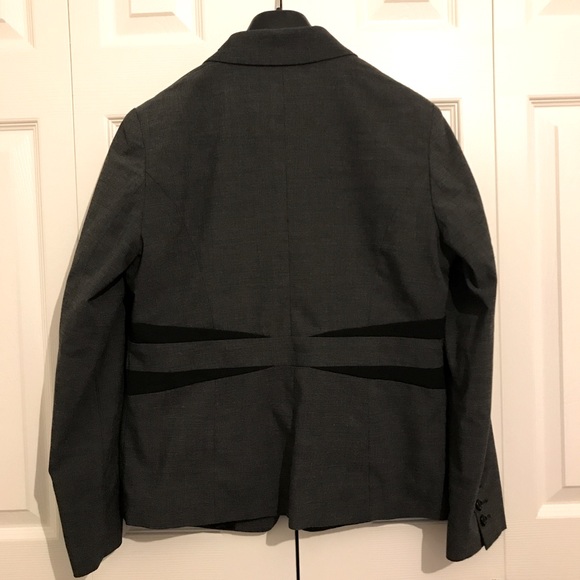 Grey Ricki’s blazer with black details - Picture 2 of 7